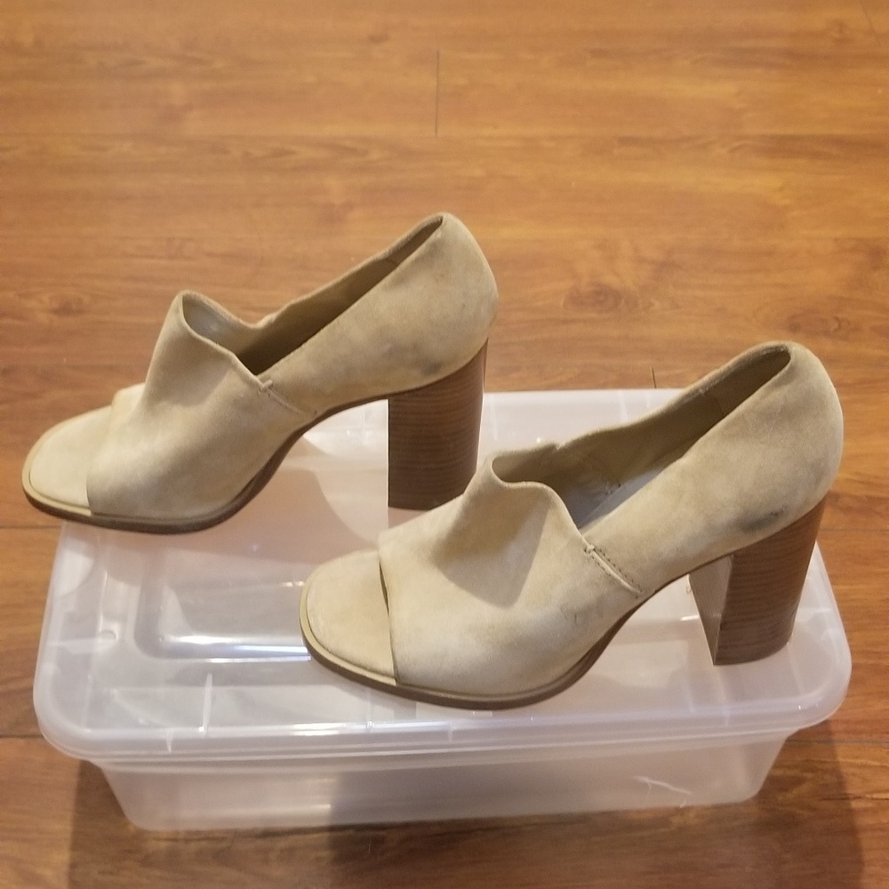 NWOT Rag and Bone heels shoe.
